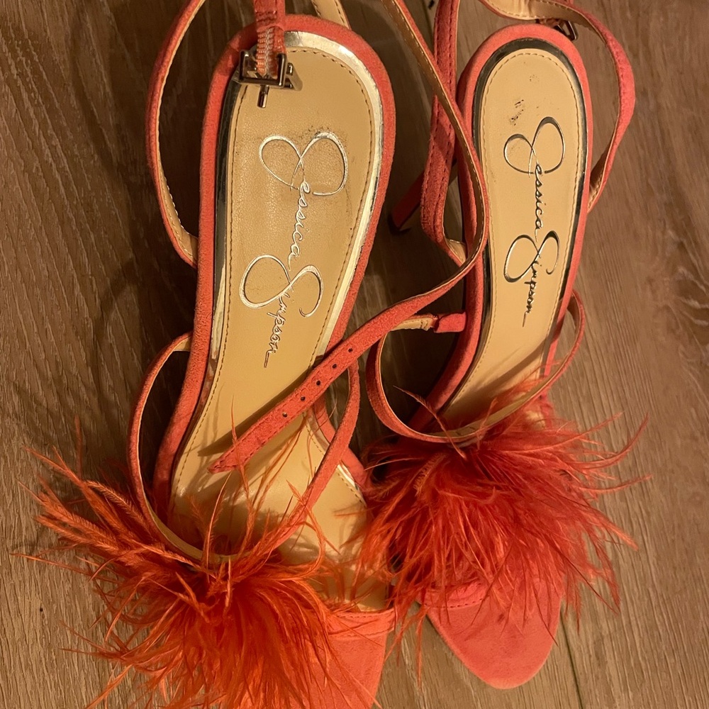 Jessica Simpson: Jenevya Pompom Strappy Heel, Sweet Coral, size 9 - Picture 4 of 7